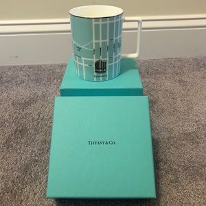 Tiffany & Co. Manhattan Mug Set, New in Box